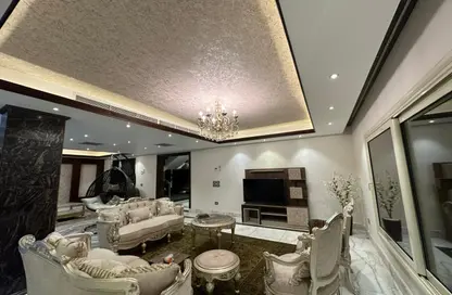 Villa - 5 Bedrooms - 4 Bathrooms for rent in Madinaty - Cairo