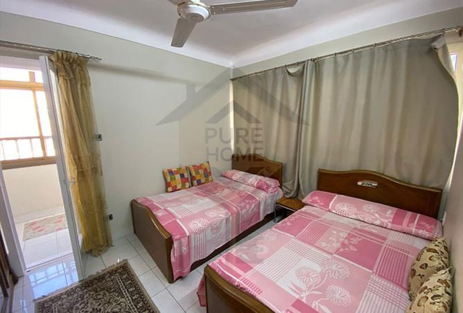 8221501 - Property Image 3