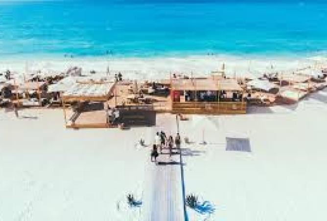 8381011 - Property Image 2