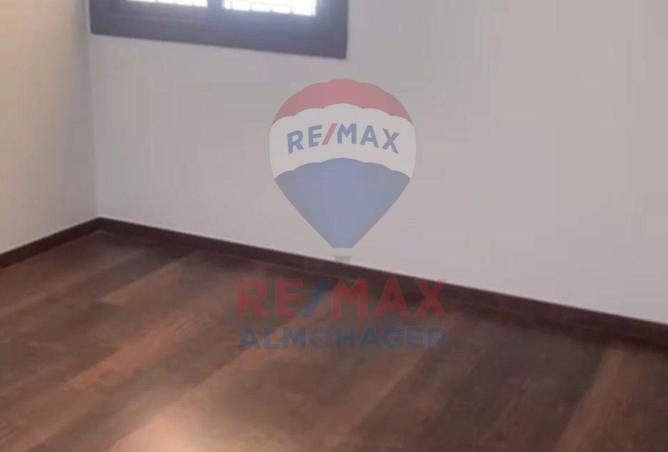 8482579 - Property Image 3