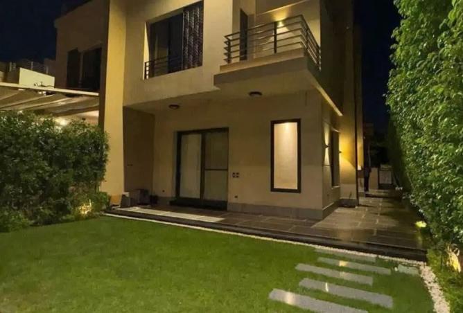 8322824 - Property Image 2