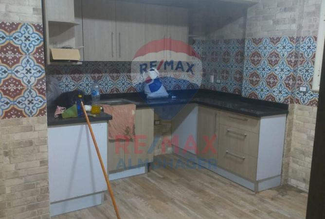 8317376 - Property Image 2