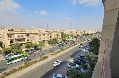Apartment - 3 Bedrooms - 2 Bathrooms for sale in Al Shouyfat St. - District 1 - The 5th Settlement - New Cairo City - Cairo