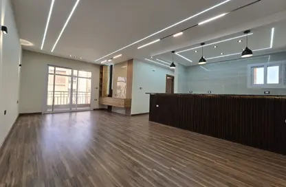 Apartment - 2 Bedrooms - 2 Bathrooms for sale in Madinaty - Cairo