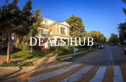 Villa - 5 Bedrooms - 5 Bathrooms for sale in Mountain View 1 - 5th Settlement Compounds - The 5th Settlement - New Cairo City - Cairo