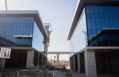 Shop - Studio - 1 Bathroom for sale in Golden Gate - South Teseen St. - The 5th Settlement - New Cairo City - Cairo