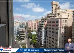 شقة - 3 غرف نوم - 2 حمامات للبيع في شارع رشدي - رشدي - حي شرق - الاسكندرية