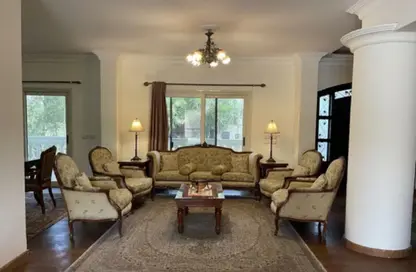 شقة - 4 غرف نوم - 4 حمامات للايجار في 6 ويست - بيفرلي هيلز - كمبوندات الشيخ زايد - الشيخ زايد - الجيزة