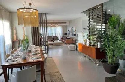 Apartment - 3 Bedrooms - 3 Bathrooms for sale in Vye Sodic - New Zayed City - Sheikh Zayed City - Giza
