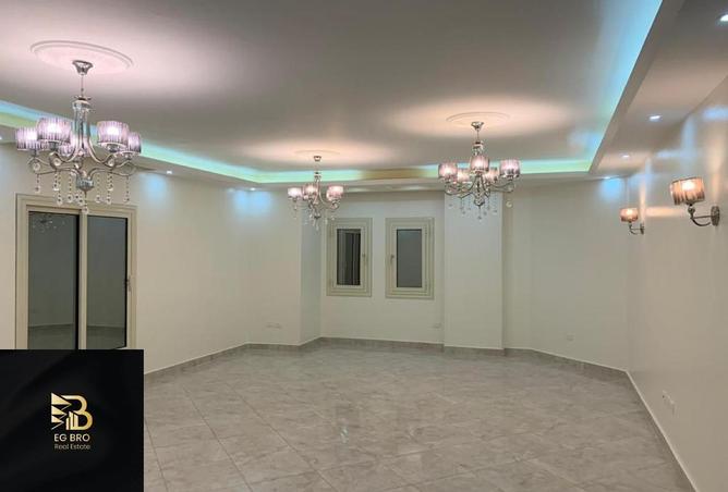 8330134 - Property Main Image