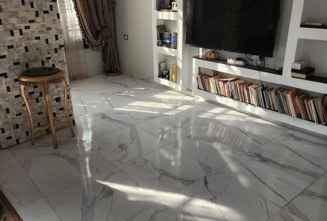 8088227 - Property Image 2