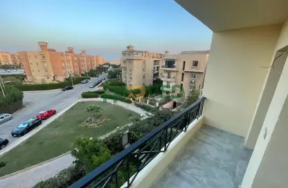 Apartment - 3 Bedrooms - 3 Bathrooms for sale in Dream Land St. - Dream Land - Al Wahat Road - 6 October City - Giza