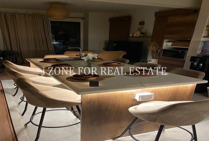8093684 - Property Image 2