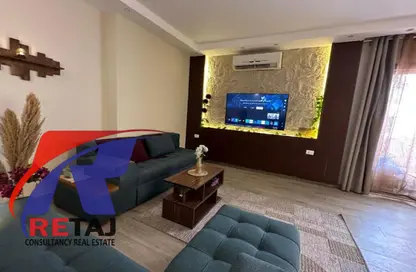 Apartment - 2 Bedrooms - 1 Bathroom for rent in Degla Towers - Nasr City Compounds - Nasr City - Cairo