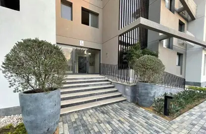 Villa - Studio - 5 Bathrooms for sale in The Crown - Cairo Alexandria Desert Road - 6 October City - Giza