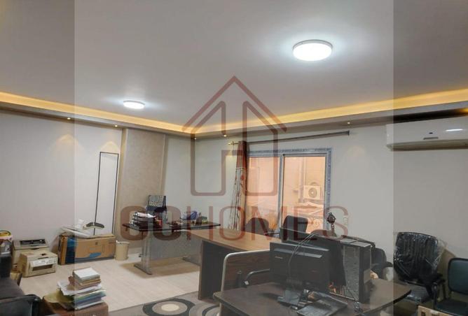 8197686 - Property Image 2