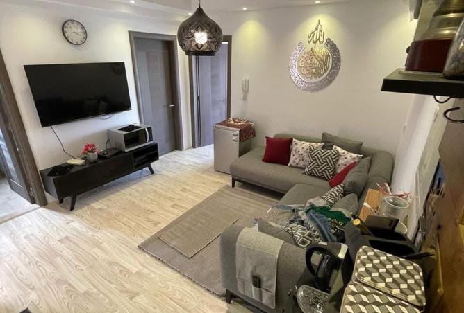 8317343 - Property Image 2