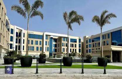 وحدة طبية - استوديو - 2 حمامات للايجار في ميفيدا - كمبوندات التجمع الخامس - التجمع الخامس - مدينة القاهرة الجديدة - القاهرة