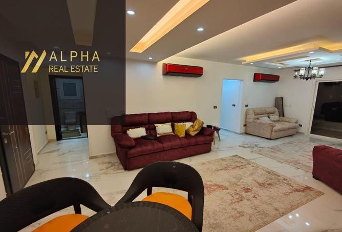 8135350 - Property Image 2