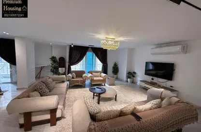 شقة - 3 غرف نوم - 3 حمامات للايجار في شارع محي الدين أبو العز - المهندسين - الجيزة