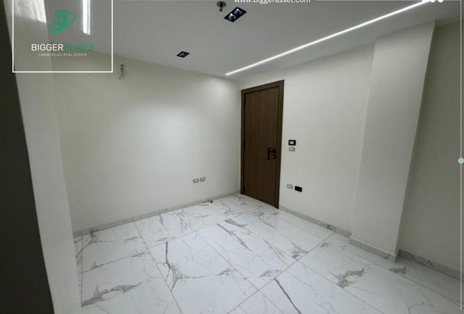 8493737 - Property Image 3