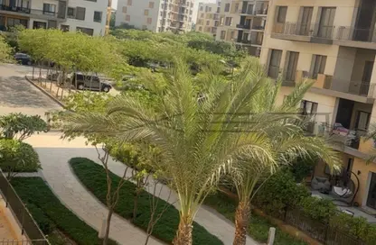 Apartment - 3 Bedrooms - 3 Bathrooms for sale in Eastown - 5th Settlement Compounds - The 5th Settlement - New Cairo City - Cairo