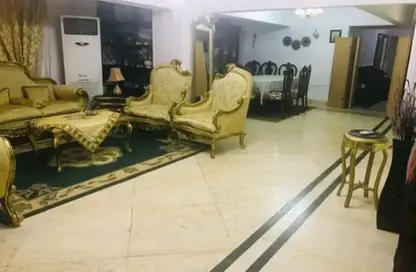 شقة - 3 غرف نوم - 3 حمامات للبيع في شارع احمد فخري - المنطقة السادسة - مدينة نصر - القاهرة