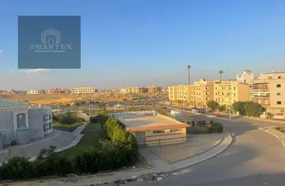 Apartment - 3 Bedrooms - 3 Bathrooms for sale in 1st Neighborhood - 2nd Area - Shorouk City - Cairo