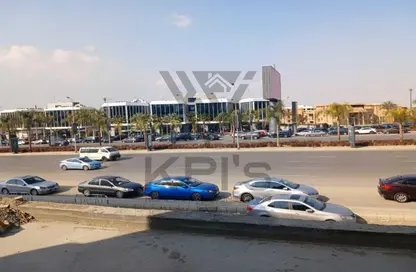 Shop - Studio - 1 Bathroom for sale in Livelli Mall - North Teseen St. - The 5th Settlement - New Cairo City - Cairo