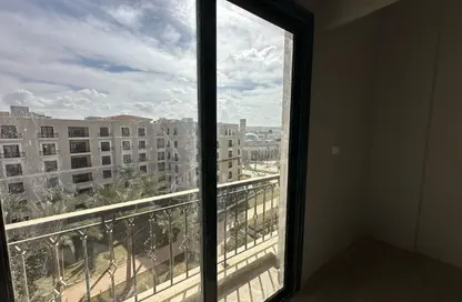 Apartment - 3 Bedrooms - 4 Bathrooms for sale in Village West - Sheikh Zayed Compounds - Sheikh Zayed City - Giza
