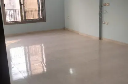 Apartment - 3 Bedrooms - 2 Bathrooms for rent in Mohamed Kamel Al Harouny St. - 6th Zone - Nasr City - Cairo Apartment - 3 Bedrooms - 2 Bathrooms for rent in Mohamed Kamel Al Harouny St. - 6th Zone - Nasr City - Cairo