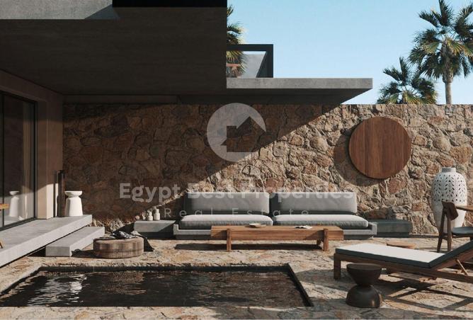 7918000 - Property Image 2