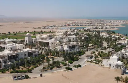 شقة - غرفة نوم - 2 حمامات للبيع في كاماران - الجونة - الغردقة - محافظة البحر الاحمر