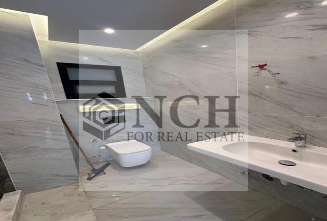 8022963 - Property Image 2