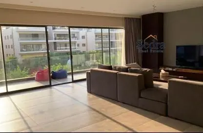 Apartment - 3 Bedrooms - 3 Bathrooms for sale in Lake View Residence - 5th Settlement Compounds - The 5th Settlement - New Cairo City - Cairo