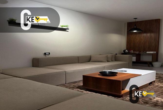 8197812 - Property Image 2