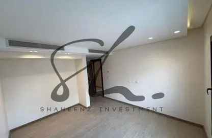 Apartment - 4 Bedrooms - 3 Bathrooms for sale in American University Housing District - 5th Settlement Compounds - The 5th Settlement - New Cairo City - Cairo