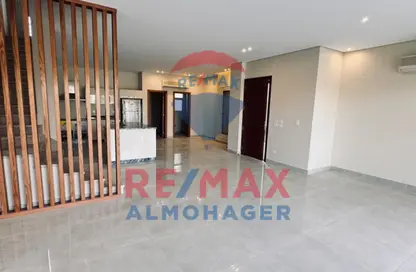 Villa - 4 Bedrooms - 4 Bathrooms for sale in Palm Hills October - Cairo Alexandria Desert Road - 6 October City - Giza