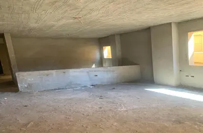 Apartment - 2 Bedrooms - 2 Bathrooms for sale in Al Andalus Buildings - Al Andalus District - New Cairo City - Cairo