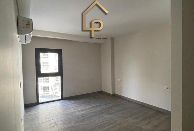 8546760 - Property Image 3