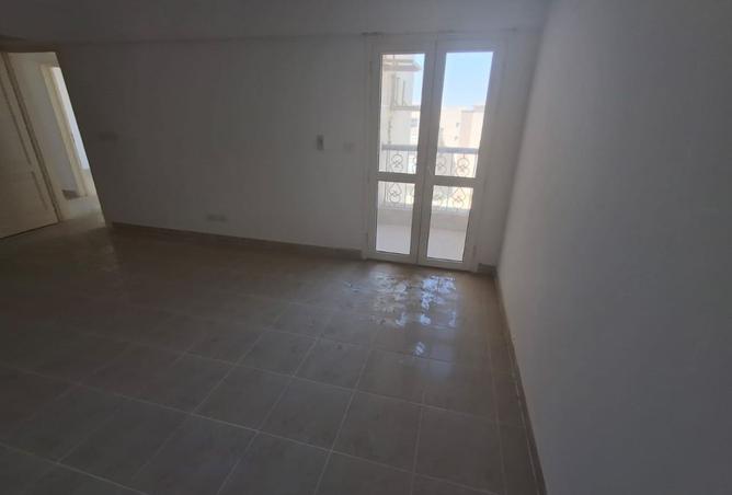 8083610 - Property Image 2