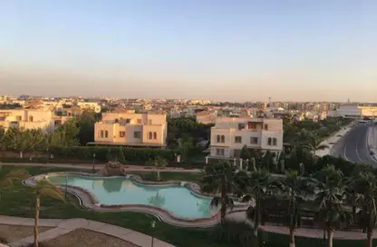 شقة - 3 غرف نوم - 3 حمامات للبيع في جرينز - الحي السادس - الشيخ زايد - الجيزة