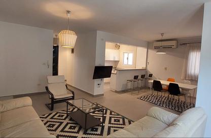 Apartment - 3 Bedrooms - 2 Bathrooms for rent in Sarayat Al Maadi - Hay El Maadi - Cairo