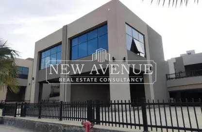 Retail - Studio - 1 Bathroom for rent in Palm Hills Village Gate - South Investors Area - New Cairo City - Cairo