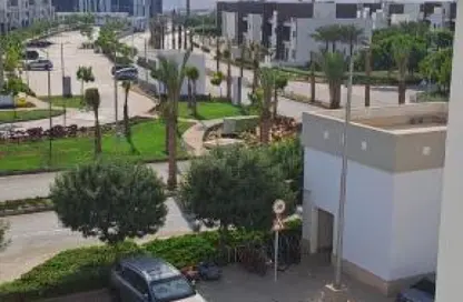 Apartment - 3 Bedrooms - 3 Bathrooms for sale in Hyde Park - 5th Settlement Compounds - The 5th Settlement - New Cairo City - Cairo