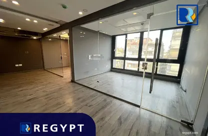 Office Space - Studio - 4 Bathrooms for rent in Street 254 - Degla - Hay El Maadi - Cairo