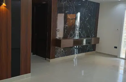 Apartment - 2 Bedrooms - 1 Bathroom for sale in Madinaty - Cairo