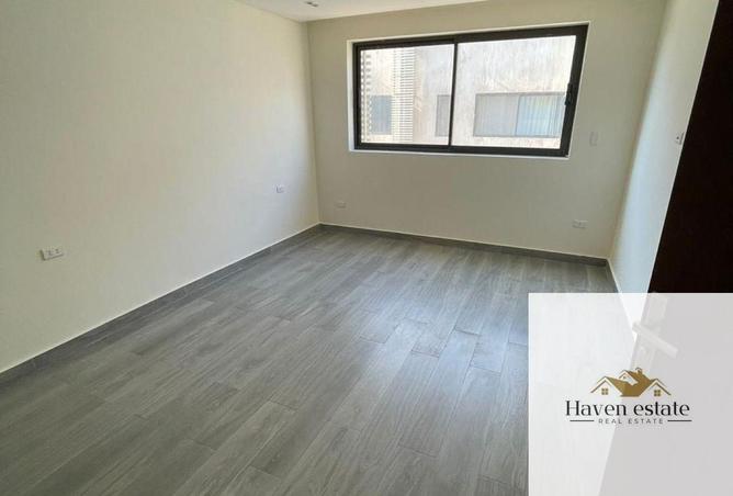 8422847 - Property Image 3