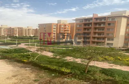 Apartment - 3 Bedrooms - 2 Bathrooms for sale in Wesal City - El Shorouk Compounds - Shorouk City - Cairo