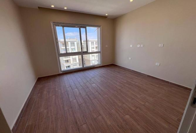 8226746 - Property Image 3